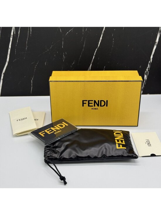 Fendi FE4172US 16J Women Sunglasses Authentic NEW